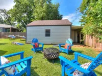 4BD Ranch-Style Home - Fire Pit & Games - Backyard
