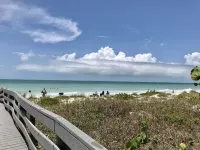 Perfect Location! Coral Sands Beach House II at Indian Rocks Beach! - Homestays