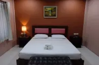 Nicasio Hotel Hotel di Wang Phai