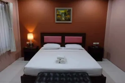 Nicasio Hotel Hotels in Wang Phai