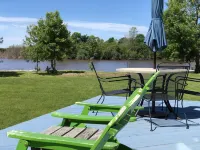 Beautiful Cottage on St. Martins Bay, Lake Huron, with Pontoon, Kayaks & Canoe!