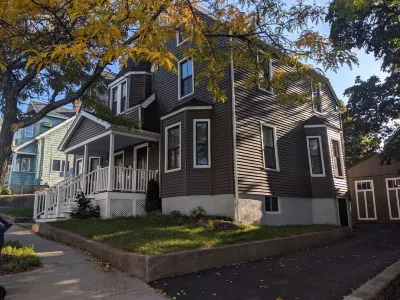 Modern Duplex Home close to Boston. Free parking, Yard, Super Nice! Hotels near Costco Wholesale