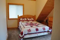 Price Drop!!!  Outland Meadows Cabin Near Yellowstone Park