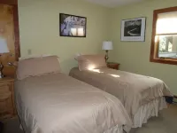 Beautifully Renovated 2 BR 2 Bath Light Filled JHMR View Condo - balcony