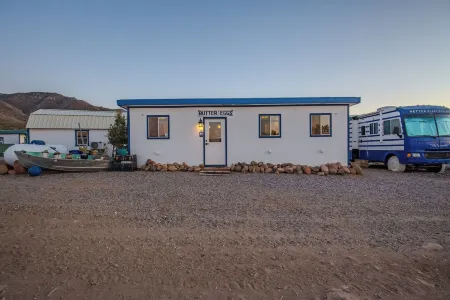 The Prickly Pear: Experience Arizona Agritourism Отели в г. Мохаве