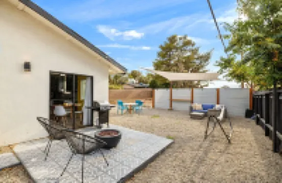 Casa Mestiza- Spacious with Fire Pit, Near Town