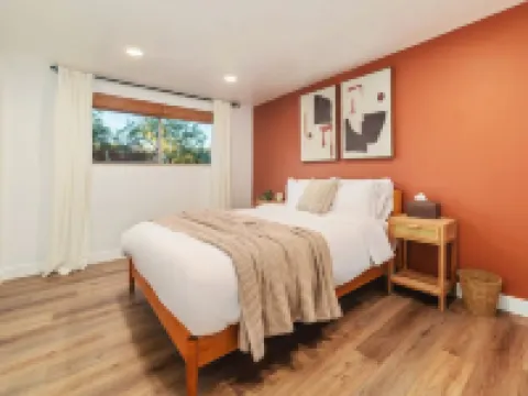 Private Desert Oasis w/ Pool, Hot Tub & Stargazing Near Hiking, Golf & Trails 丹戈豪園酒店