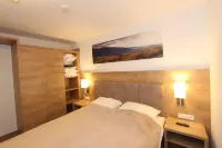 2-room apartment 2-4 persons, directly on the ski slope and hiking trails