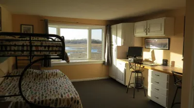 5 bedrooms ocean view estate overlooking cape cod bay Các khách sạn gần Church of the Transfiguration