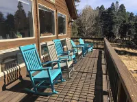 Solitude, 20 mile views, Wildlife, Hot tub, Skiing, Perfect for families!