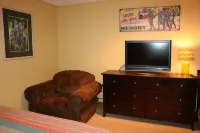 Best Value - One Bedroom Guaranteed Slopeside Boyne Mountain  - Sleeps 2-5 Hotels in Boyne Valley Township