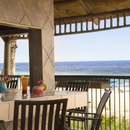 Days Inn by Wyndham Panama City Beach/Ocean Front