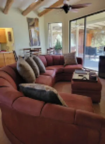 Cave Creek Southwest hospitality sleeps 12