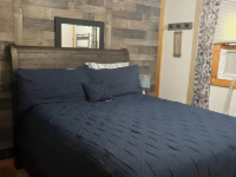 Cozy Ski Retreat on Utv/Snowmobile Trail デューハーストのホテル