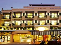Il Palazzo Boutique Hotel Các khách sạn ở Cairns