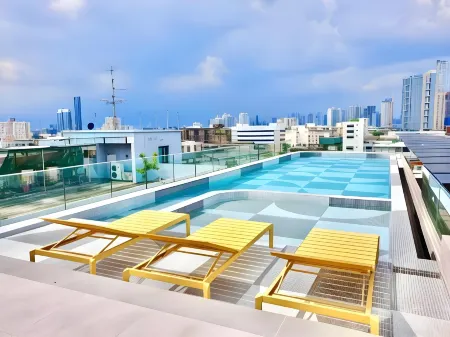 The Quarter Onnut by UHG Отели рядом с достопримечательностью «Regent Home 9 Condo»