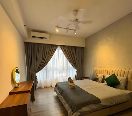 Agile Lux Suites KL