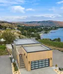 Lake Chelan Luxury Villa w/ Views•Private Beach•Marina•Pool•Spa•Sauna-Sleeps 24