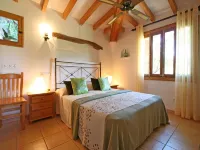 Rural tranquillity at the foot of the Tramuntana, pool with panoramic views