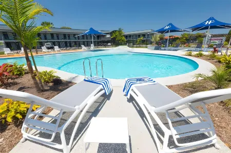 Hotel Forster Отели в г. Тиона