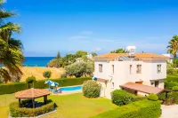Villa Halima Georgios - Pools