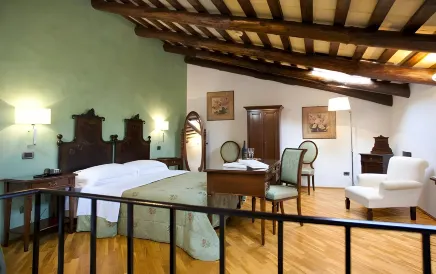 Hotel Carmine