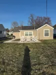 NEW! Charming Cottage on Elmhurst Drive Ne. Close to Mt. Mercy and Coe College. - ห้องครัว