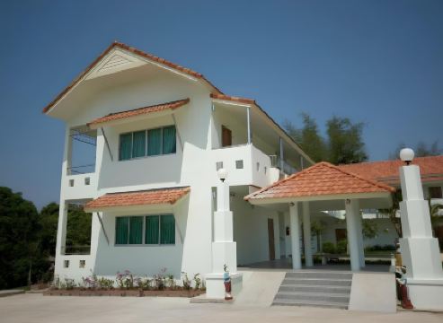 ศรีกิจบ้านสวนรีสอร์ท Srikij Baansuan Resort