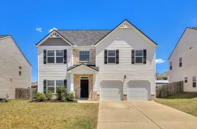 Charming 4-bedroom house Hotel dekat University of South Carolina Aiken
