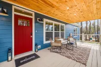 Stylish & Modern Home 15 mins to DT AVL-Games, Grill, 2 Porches, Stocked Kitchen