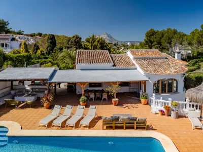 Sierra Pinos Plus Hotels near Cabo Negro