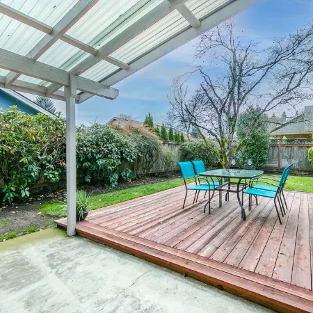 Cheerful, Comfortable and Convenient 3 Bedroom Home