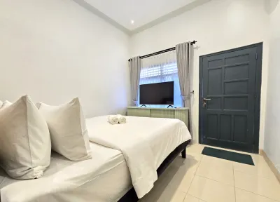 Omah Ceria Guest House Hotels in Patehan
