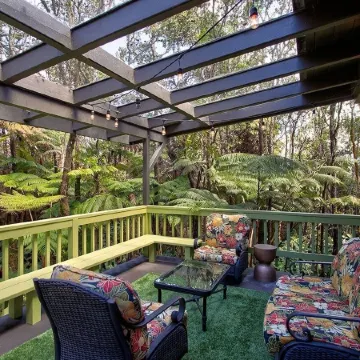 Halehikiola 3 Bedroom Home by RedAwning