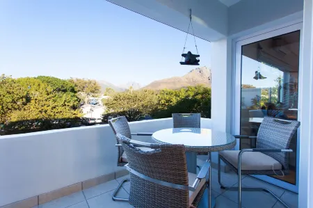 109 on Dorp Отели рядом с достопримечательностью «Rust en Vrede Wine Estate»