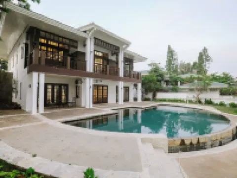 Taman Dayu Golf Club and Resort Hotels in Prigen