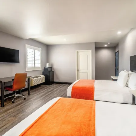 Lyfe Inn & Suites by Aga - LAX Airport