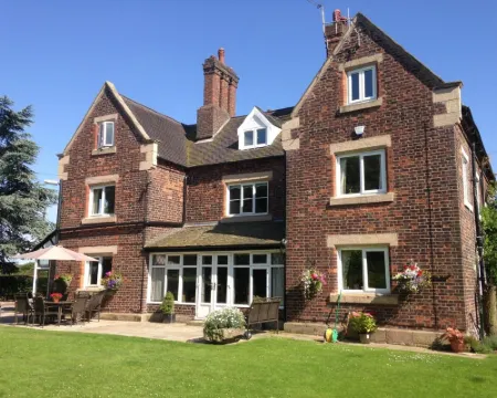 Whitethorn Bed and Breakfast Hotels in Congleton