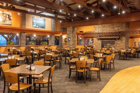 Grand Canyon Railway Hotel Отели в г. Уильямс