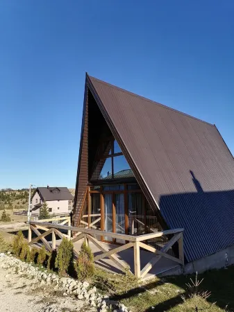 Lazar&Mila Apartments Отели в г. Жабляк