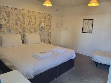 North Parade Seafront Accommodation Отели в г. Скегнесс