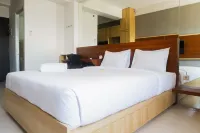 Comfy Studio Apartment at Menara Rungkut Hotels in Waru