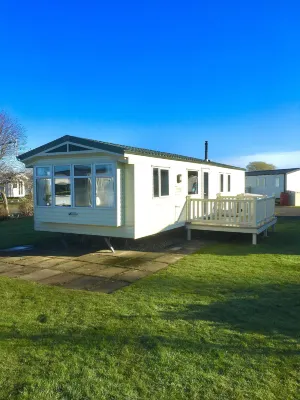 Beautiful 3 Bed Caravan SouthviewPark Skegness