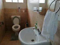 Yurana Resort Kenya فنادق في Olooloitikosh