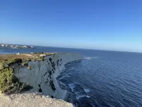 Sunset Modern Apt Near the Beach