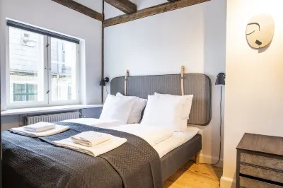 Town Hall Penthouse by Daniel&Jacob's