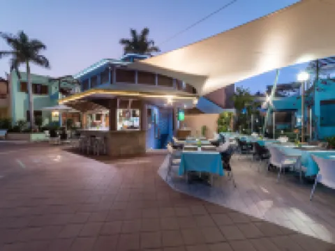 Club Vista Serena Hotels in Comarca Sur