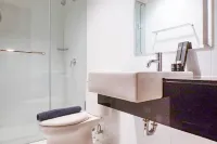 1Br Stunning and Cozy Apartment at Praxis Hotels in Genteng