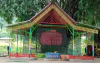 Camping Ground Taman Nggirli - Bed and Breakfasts