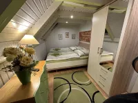 With sauna and fireplace Hotels in Rheinböllen